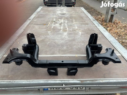 Ford mondeo mk3 kombi hátsó híd bölcső felújított állapotban homok szó