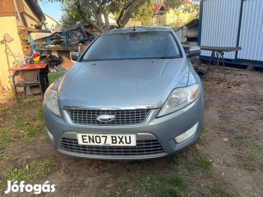 Ford mondeo mk4 bontott T6 színkódú szép hibátlan karosszéria elemek