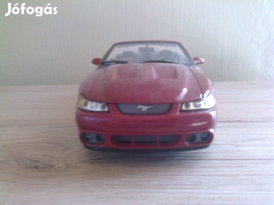 Ford mustang svt convertible