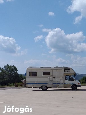 Ford trannzit Elnagh Columbia 120 lakóaitó