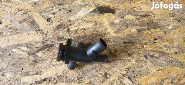 Ford transit Tranzit 00- vízszivattyú pumpa cső csonk kivezetés 0062