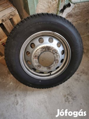 Ford transit téli kerékgarnítúra 195 75 16 C méretben eladó