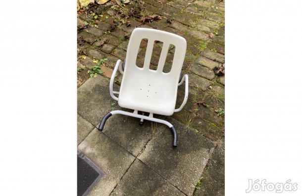 Forgatható fürdőkád ülőke