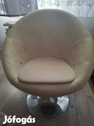 Forgó fotel eladó 