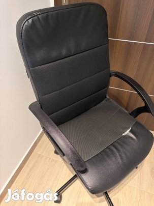 Forgószék, képen látható állapot