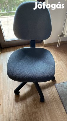 Forgószél, irodai szék