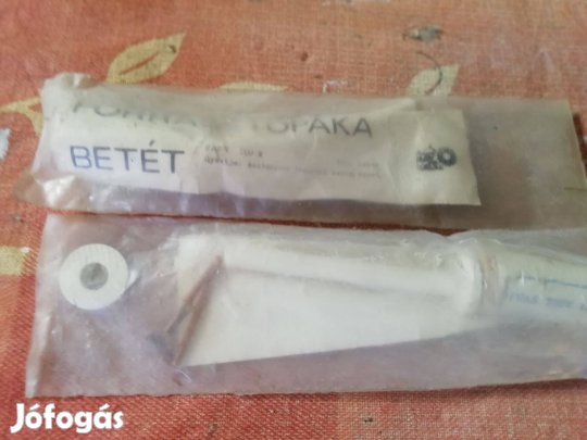 Forrasztópáka betét