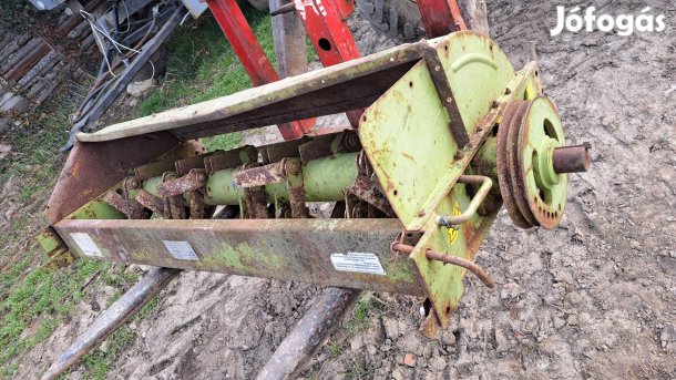 Forschritt/Class kombánj szecskázó