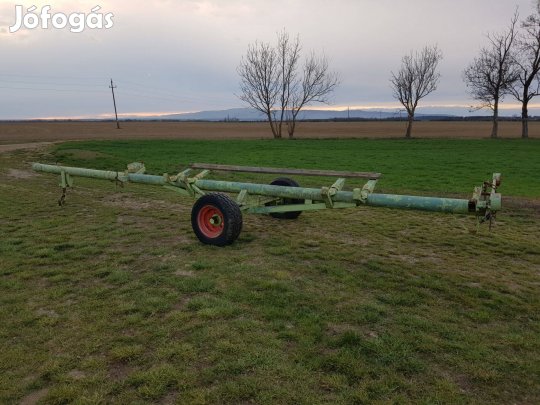 Fortschritt hosszított vágóasztalkocsi 510-es vágóasztalhoz