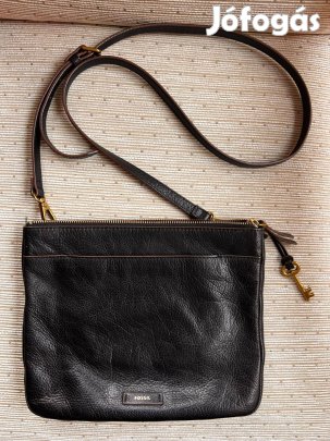 Fossil fekete bőrtáska