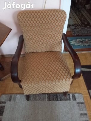 Fotel 2 db szép meg kímélt állapotban