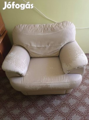 Fotel eladó 3000 ft