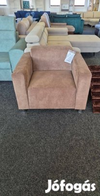 Fotel készletről Harry