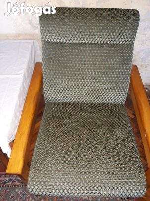 Fotel párban és dohányzóasztal