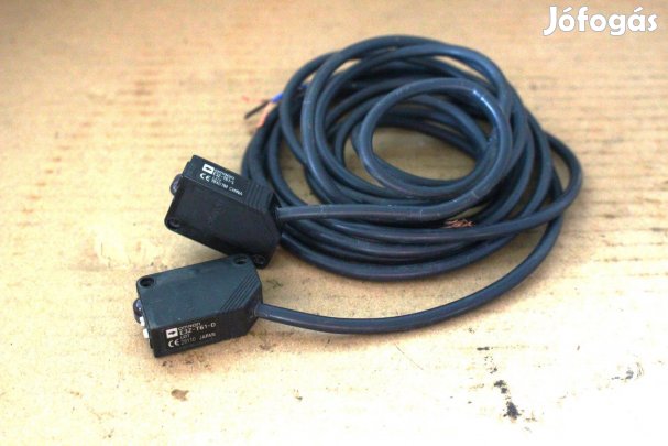 Fotoelektromos adó-vevő érzékelő szenzor Omron ( 6973 )