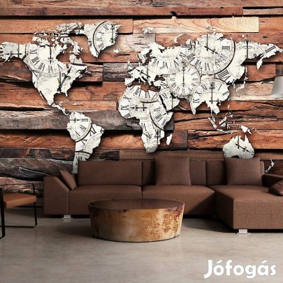 Fotótapéta - Óra mintás világtérkép fa háttéren