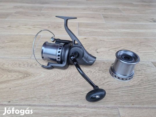 Fox Stratos 12000 MAG távdobó orsó