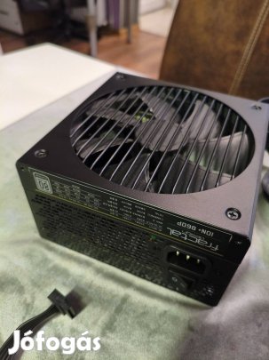 Fractal Design Ion+2 Platinum 860W tápegység eladó!