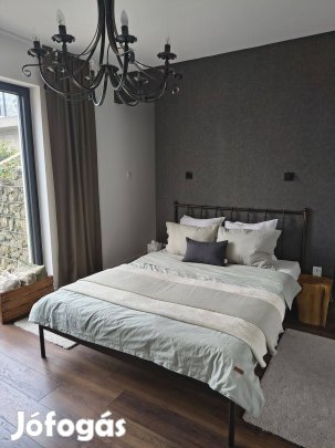 Francia Ágy 160 cm széles, fedő és sima matraccal