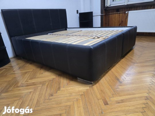 Francia ágy 160x200