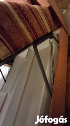 Francia ágy ágyneműtartós, földszinti