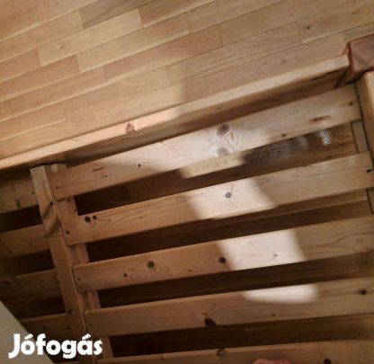 Francia ágykeret és matrac