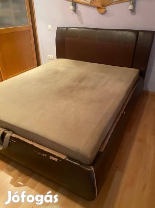 Franciaágy160cmx200cm(esztétikai hibás)hibátlan matrac és ágyneműtartó