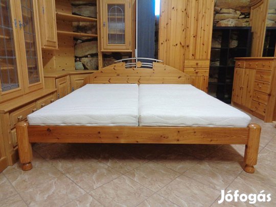 Franciaágy 180x200 fenyő
