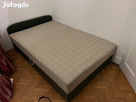 Franciaágy ágyneműtartóval