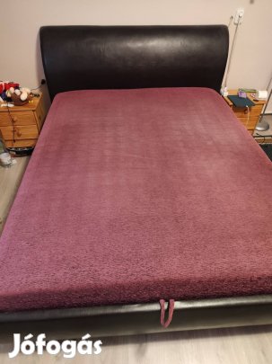 Franciaágy jó állapotú