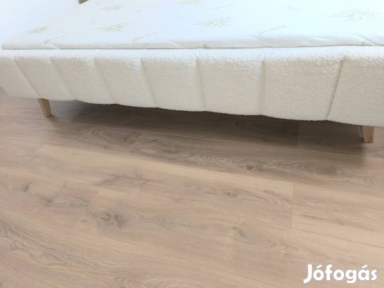 Franciaágy matraccal 180x200