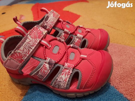 Friboo, 28-as kislány szandál