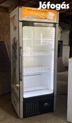 Frigoglass üvegajtós hűtő, italhűtő
