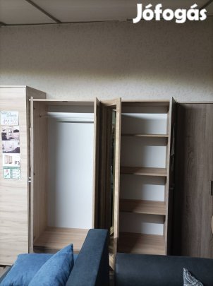 Frimon nyílóajtos gardrób 