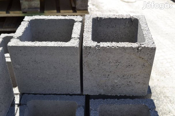 Frühwald 25-ös oszlopzsalu, pillérzsalu 25x25x23 cm gyárból 570 Ft/db