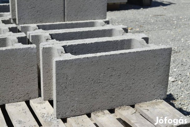 Frühwald zsalukő gyári akció! ZS20 50x23x20 cm 520 Ft/db