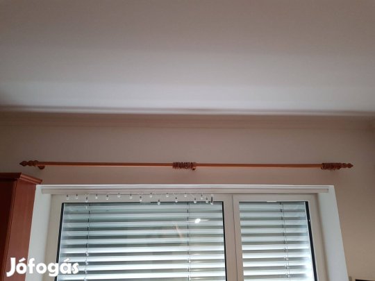 Függönykarnis eladó