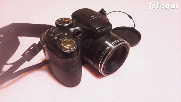 Fujifilm Finepix S2980 digitális ultrazoom fényképezőgép