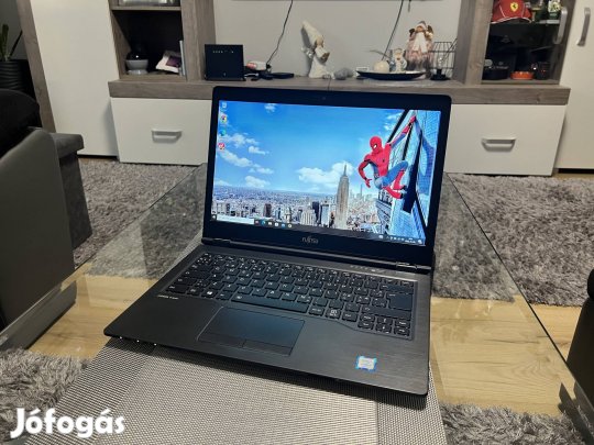 Fujitsu Lifebook U747 FHD IPS Laptop i5 7200 8 GB 256 SSD Számla