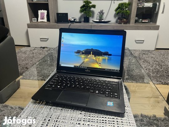 Fujitsu U727 12.5 FHD IPS Magyar Laptop i5 6200 8 GB 256 SSD Számla