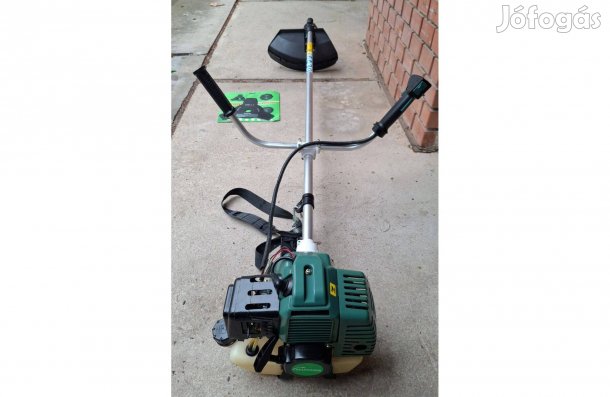 Fűkasza benzinmotoros