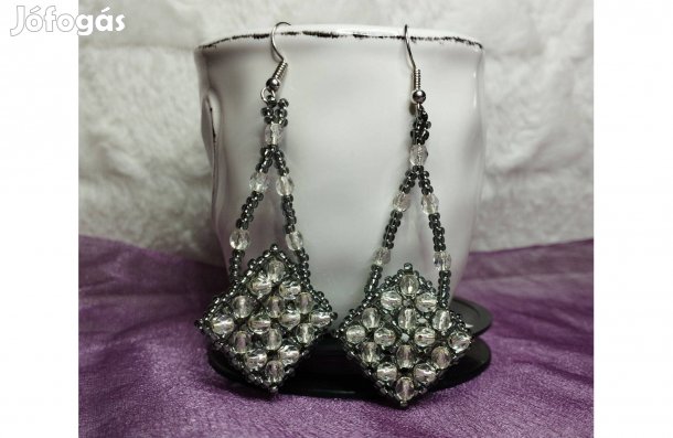 Fülbevaló kristály színű ékszer