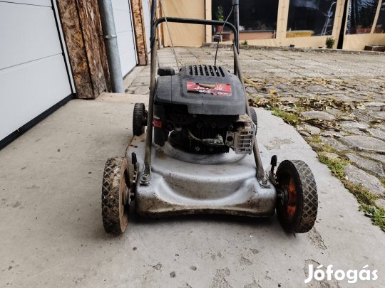 Fűnyíró 5 LE