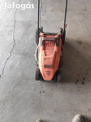 Fűnyíró Black and Decker hibás eladó.