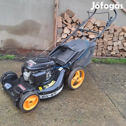 Fűnyíró Mculloch Honda motoros Topp szervizelt állapotban 