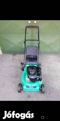 Fűnyíró, Briggs motoros, fűgyűjtős. 