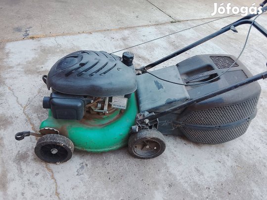 Fűnyíró benzines