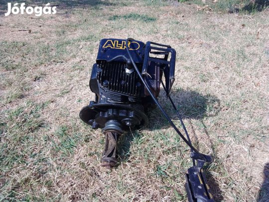 Fűnyíró benzines motor űzemképes állapotban eladó