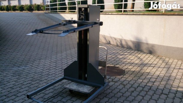 Fűnyíró emelő, kerti gép emelőgép