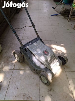 Fűnyíró karosszéria